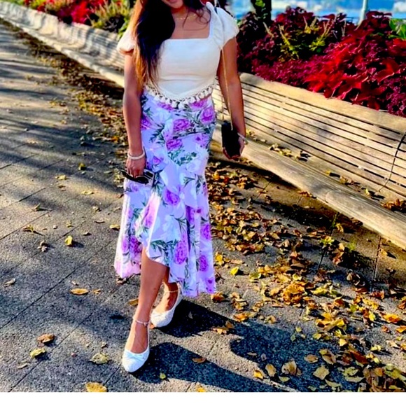 Entire outfit! Skirt and top combo set - Picture 1 of 2